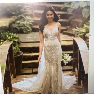Essence of Australia wedding dress